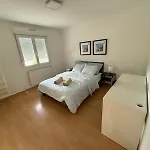Zen House - Hiking - Shopping - Vianden & Clervaux Castles Tatil Evi
