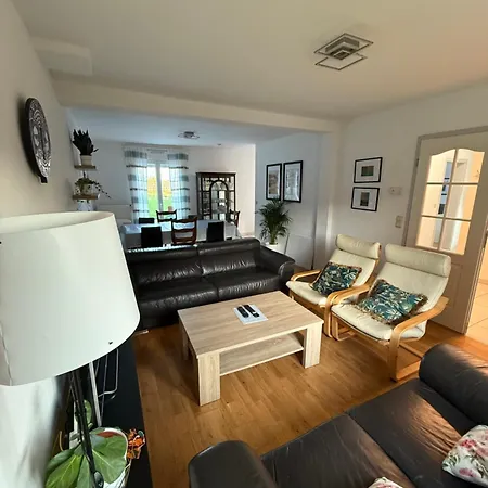 Zen House - Shopping At 3 Min *