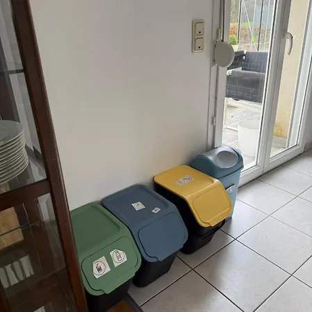 펜션 5 Bdr House - Work-family - 2 Min Shopping - Clervaux Luxembourg *