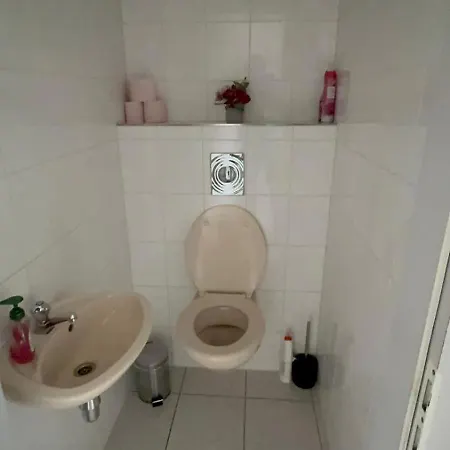 5 Bdr House - Work-family - 2 Min Shopping - Clervaux Luxembourg *