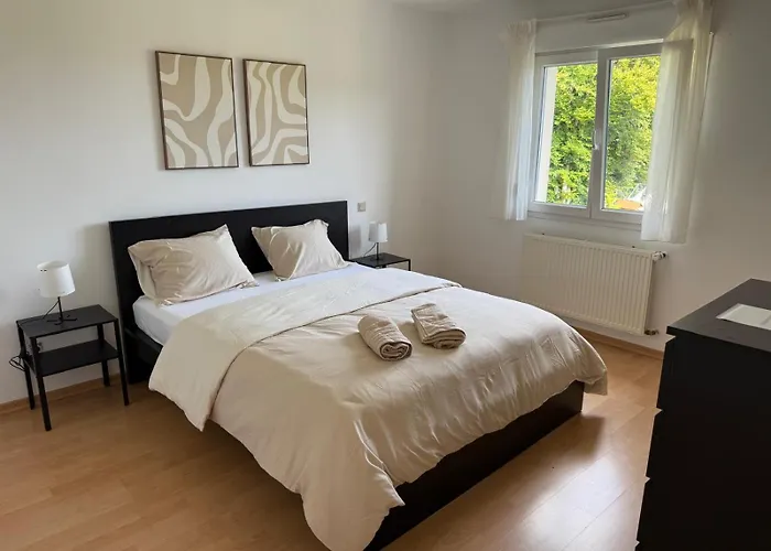 5 Bdr House - Work-family - 2 Min Shopping - Clervaux Luxembourg 펜션 Marnach