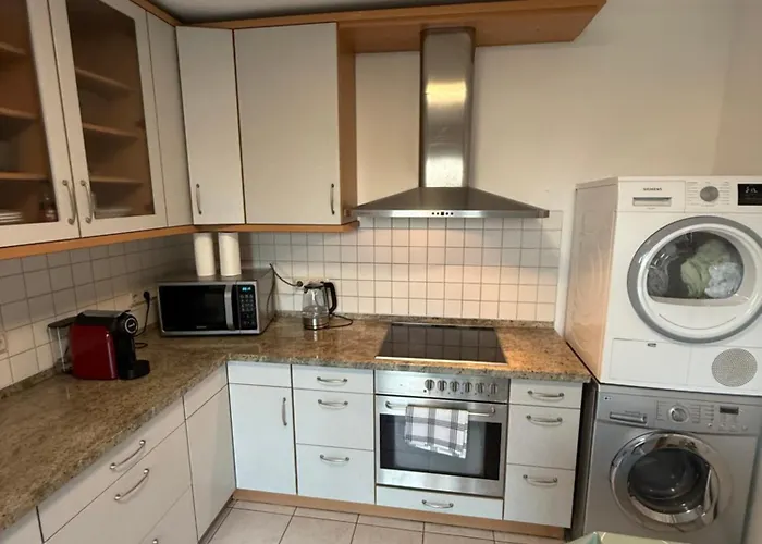 펜션 5 Bdr House - Work-family - 2 Min Shopping - Clervaux Luxembourg