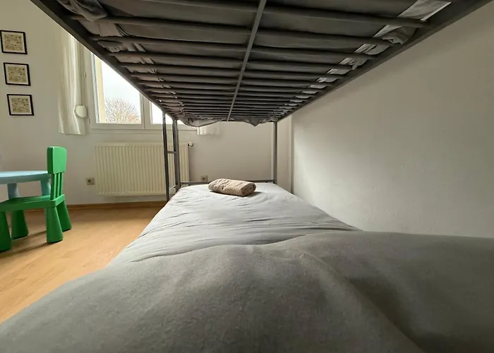 5 Bdr House - Work-family - 2 Min Shopping - Clervaux Luxembourg *